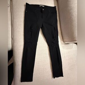 Women’s Levi Black 711 Skinny Jeans